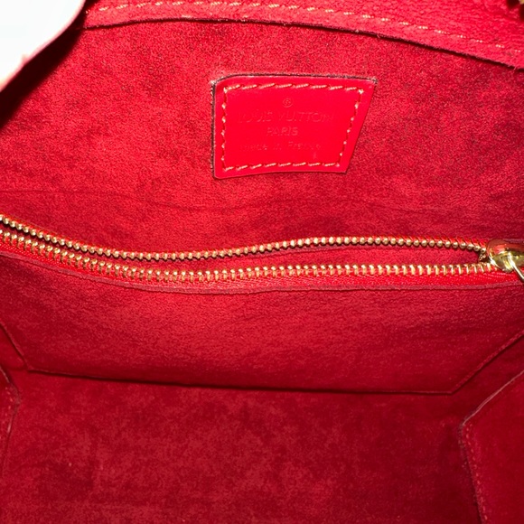 🧿Louis Vuitton Triana red epileather🧿Authentic - Picture 8 of 9